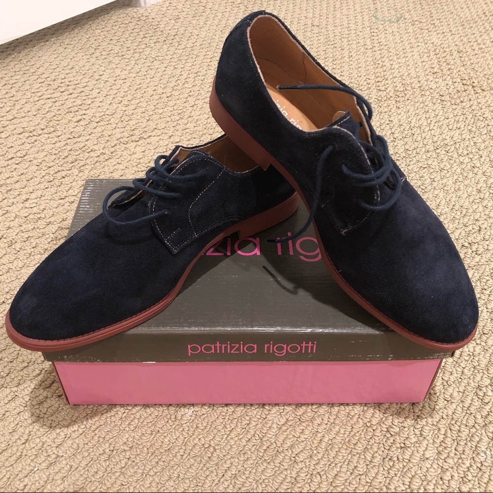 New Laced Suede shoes